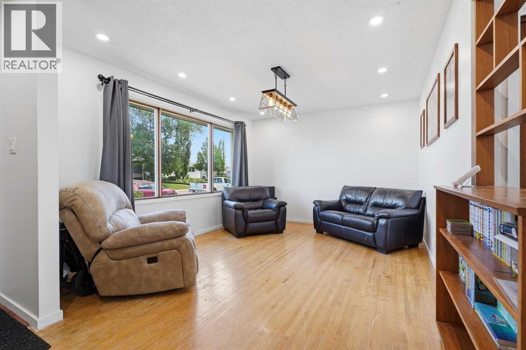 22 Fir Street - 2