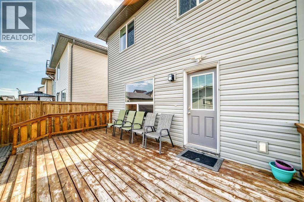 16 Skyview Springs Road NE - 48