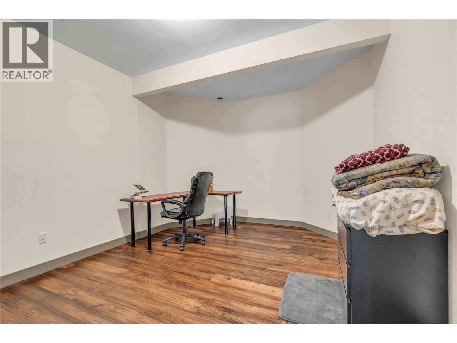 134 Deerview Crescent - Image 52
