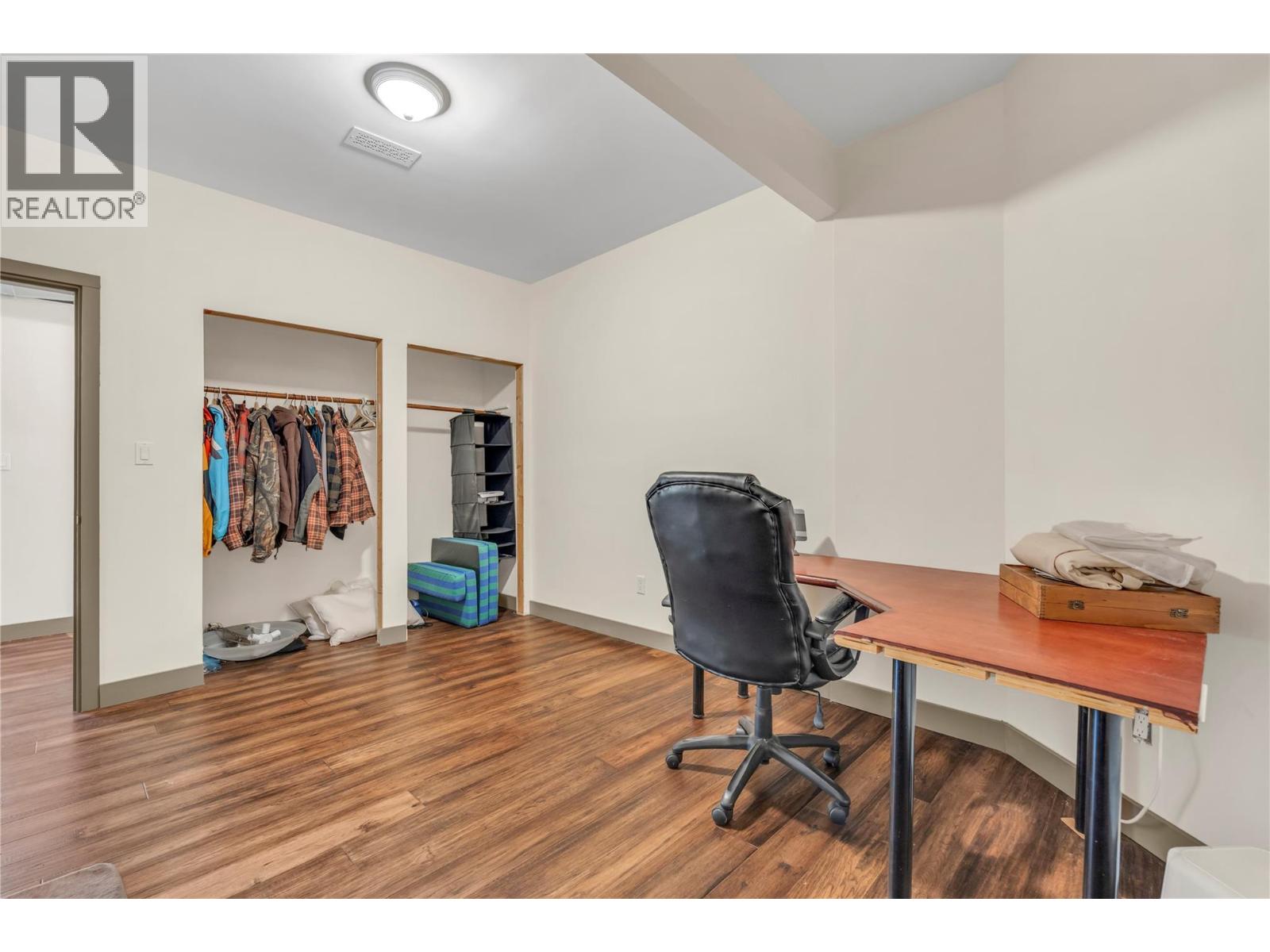 134 Deerview Crescent - 53