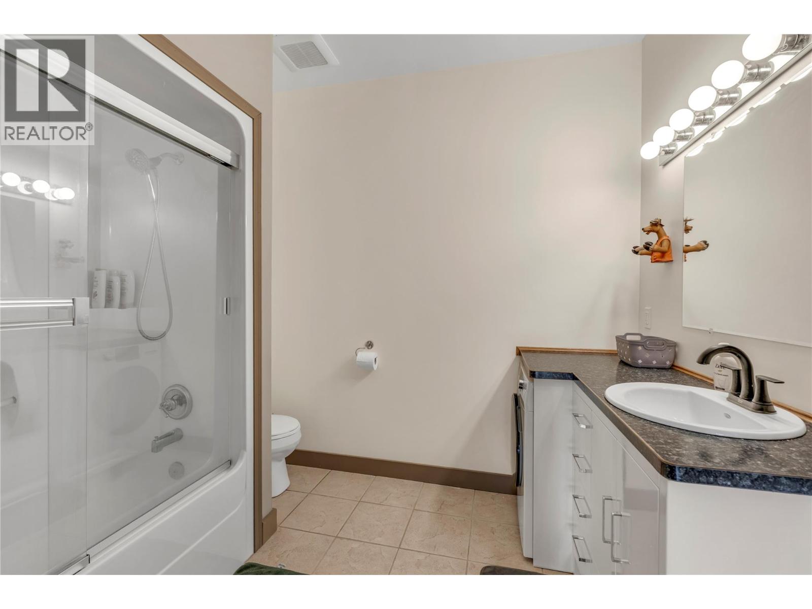 134 Deerview Crescent - 54