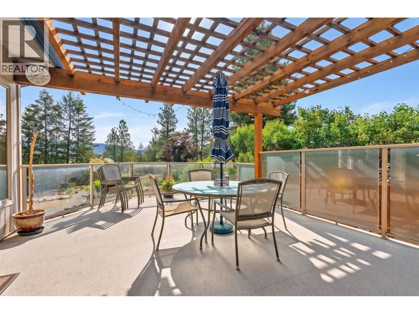 134 Deerview Crescent - 26