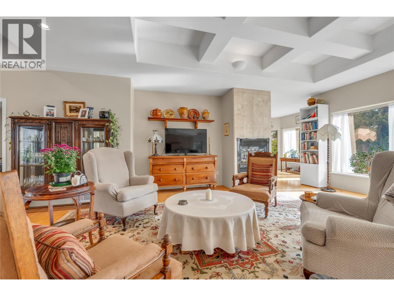 134 Deerview Crescent - 15