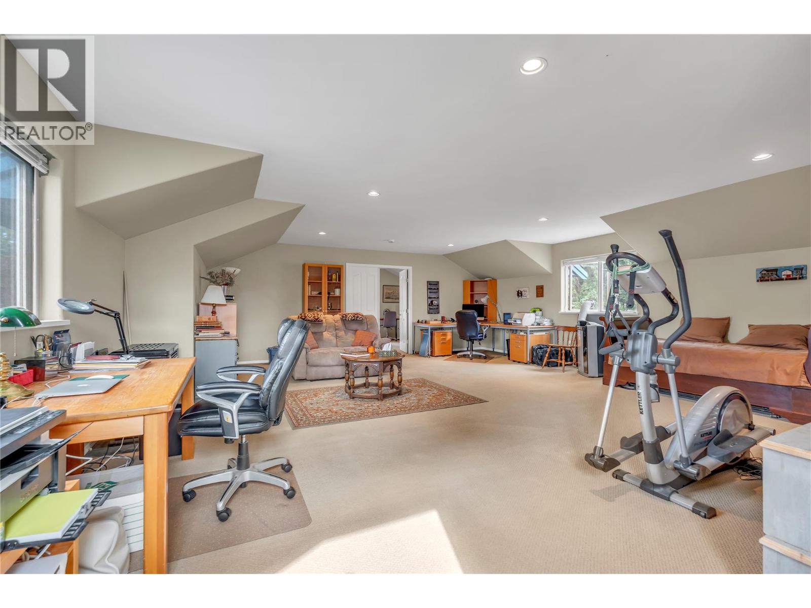 134 Deerview Crescent - 32