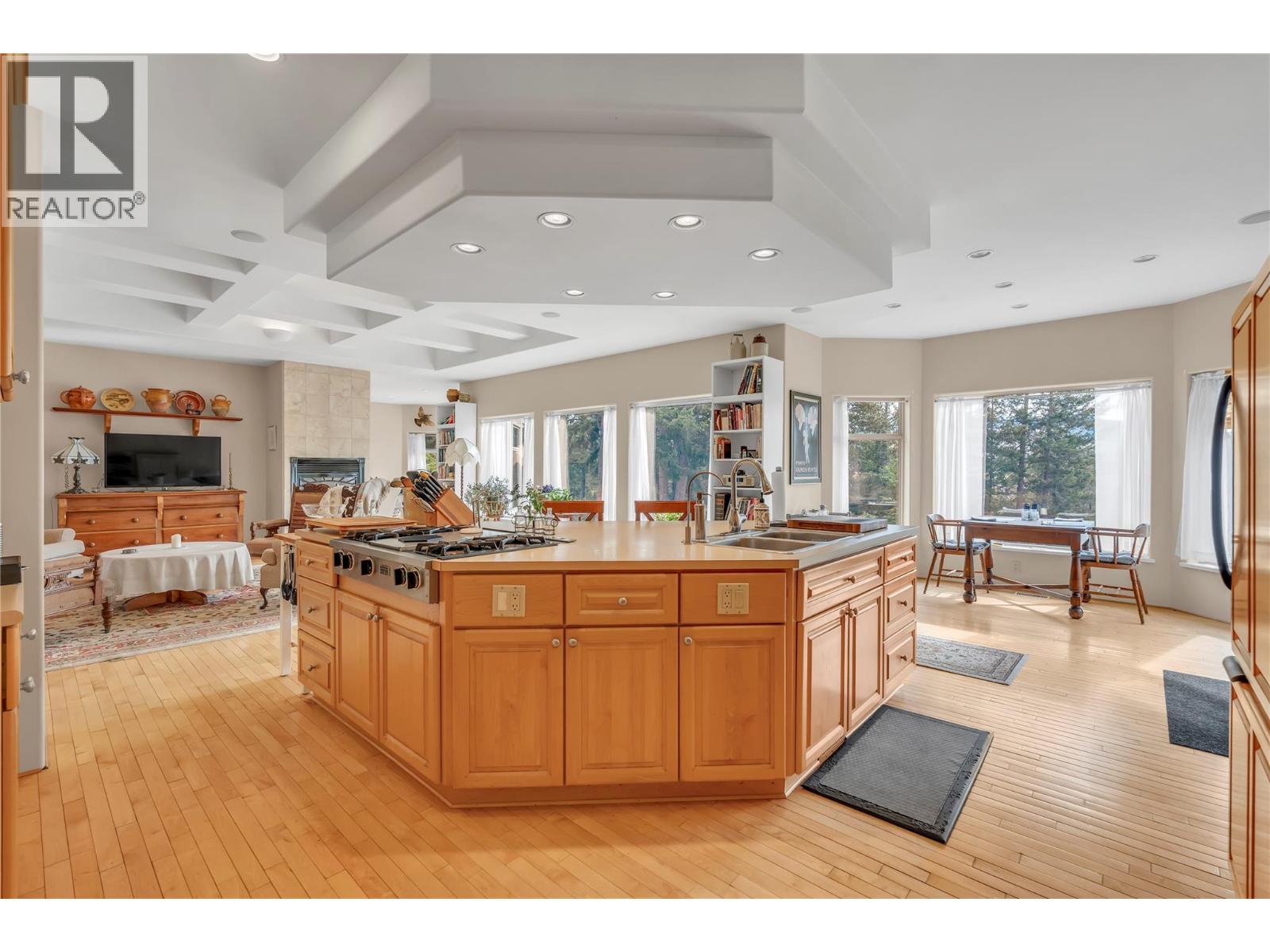 134 Deerview Crescent - Image 21