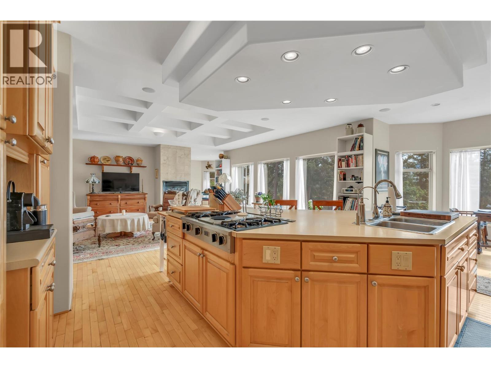 134 Deerview Crescent - 24