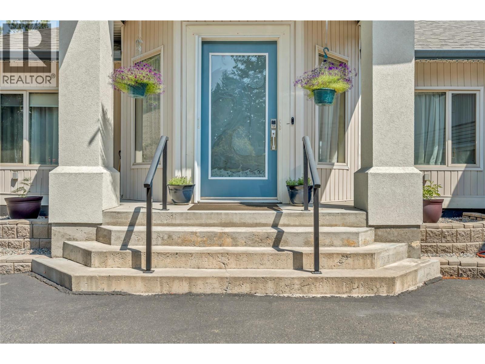 134 Deerview Crescent - Image 3