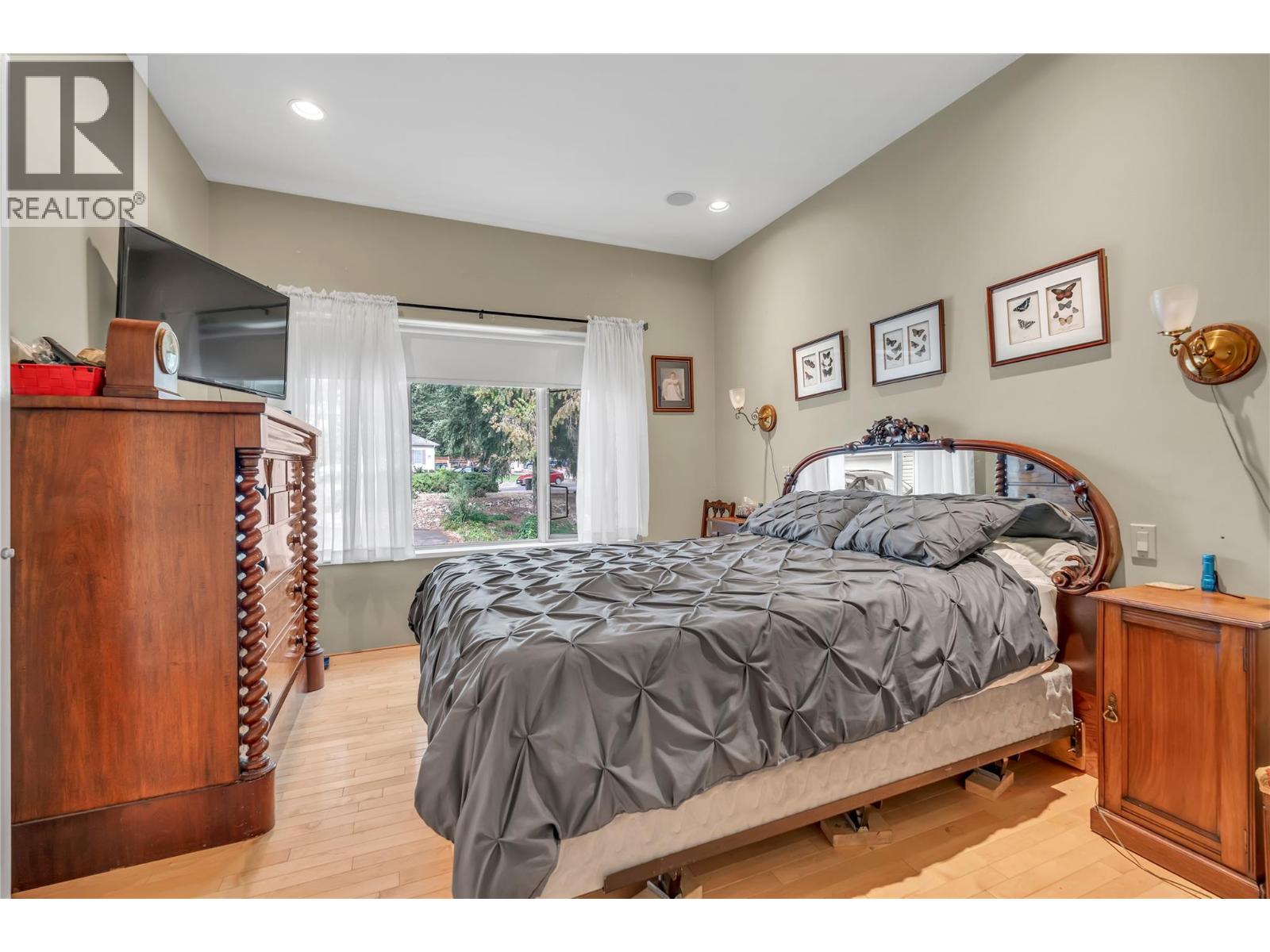 134 Deerview Crescent - Image 9