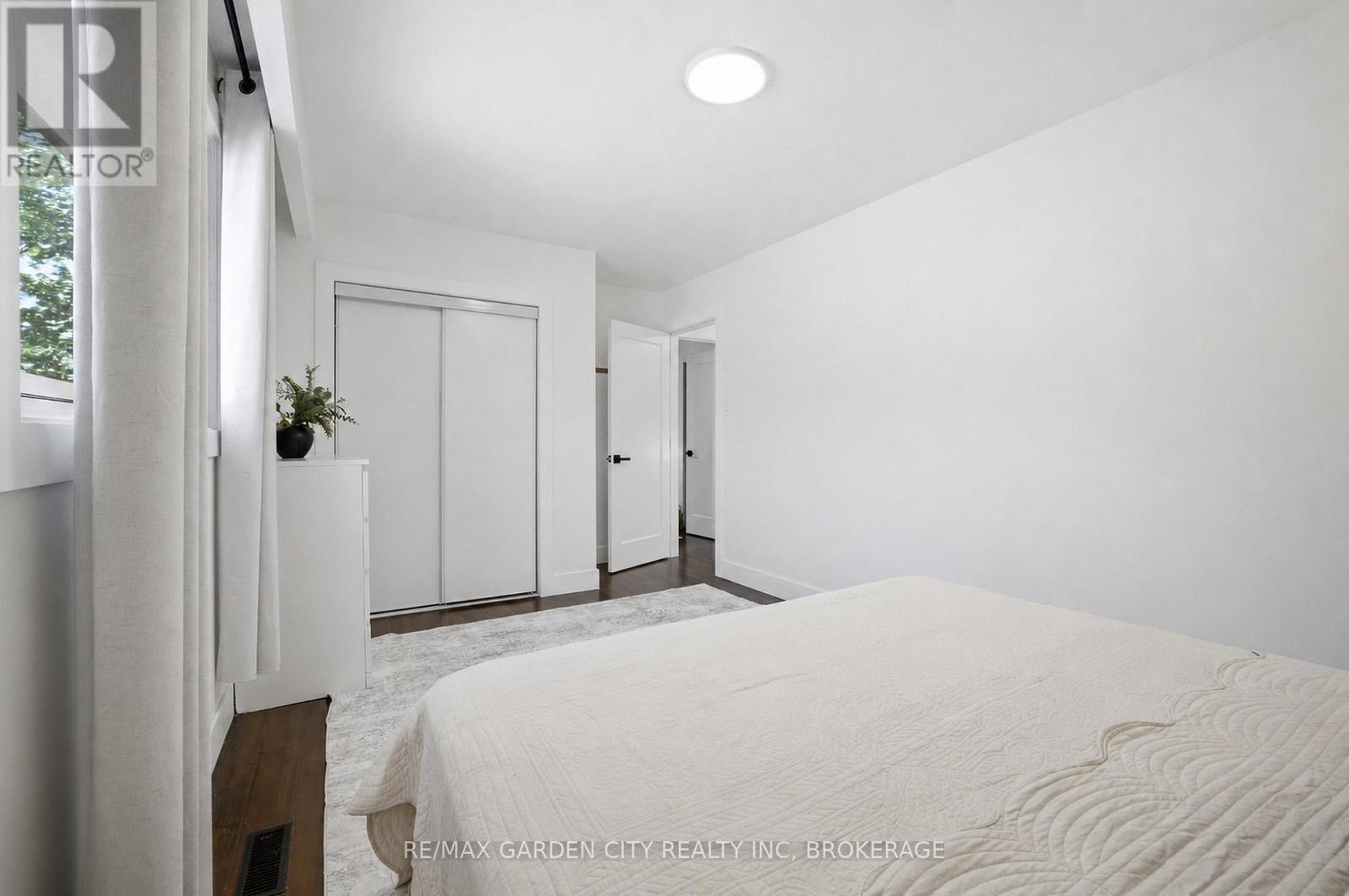 424 VINE STREET - 19