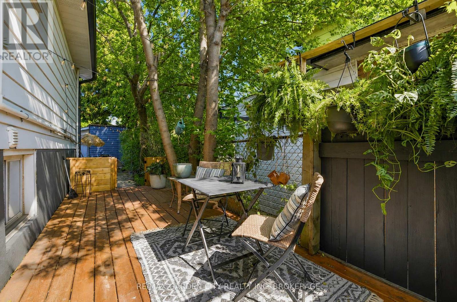 424 VINE STREET - 13