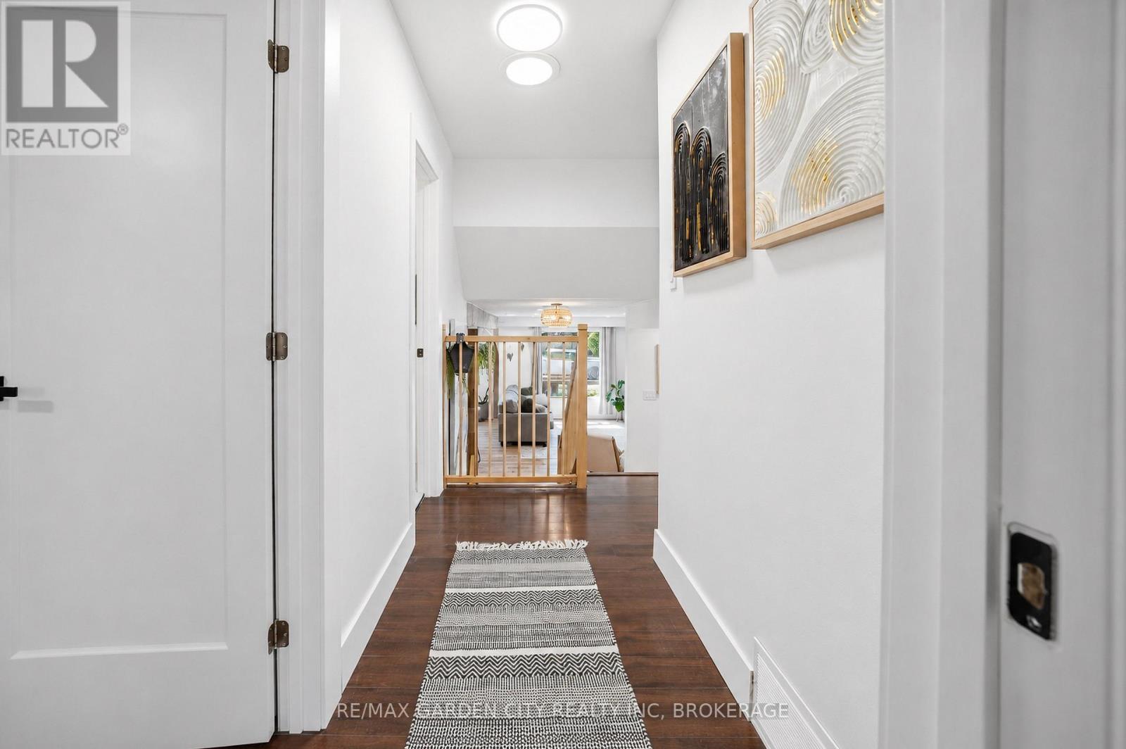 424 VINE STREET - 23