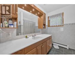 9251 Tyndall Road, Lake Country, BC V4V1N3 Photo 30