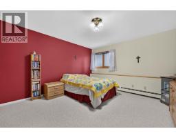 9251 Tyndall Road, Lake Country, BC V4V1N3 Photo 40
