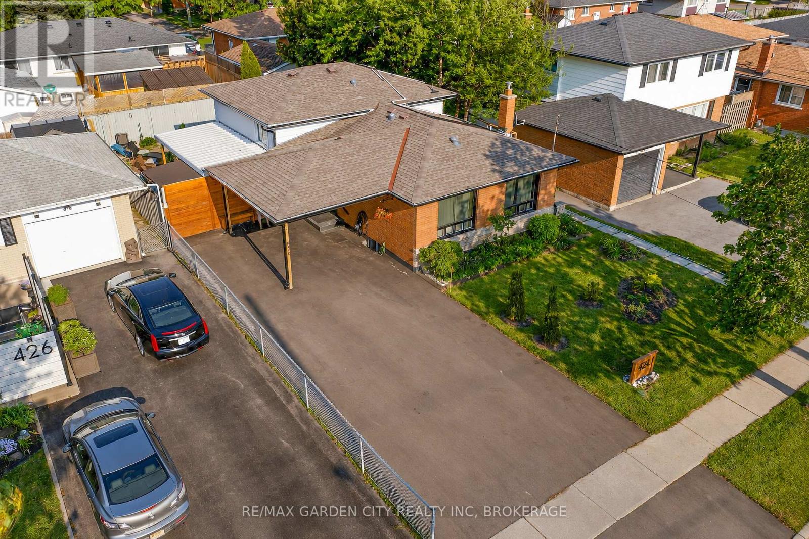 424 VINE STREET - 31