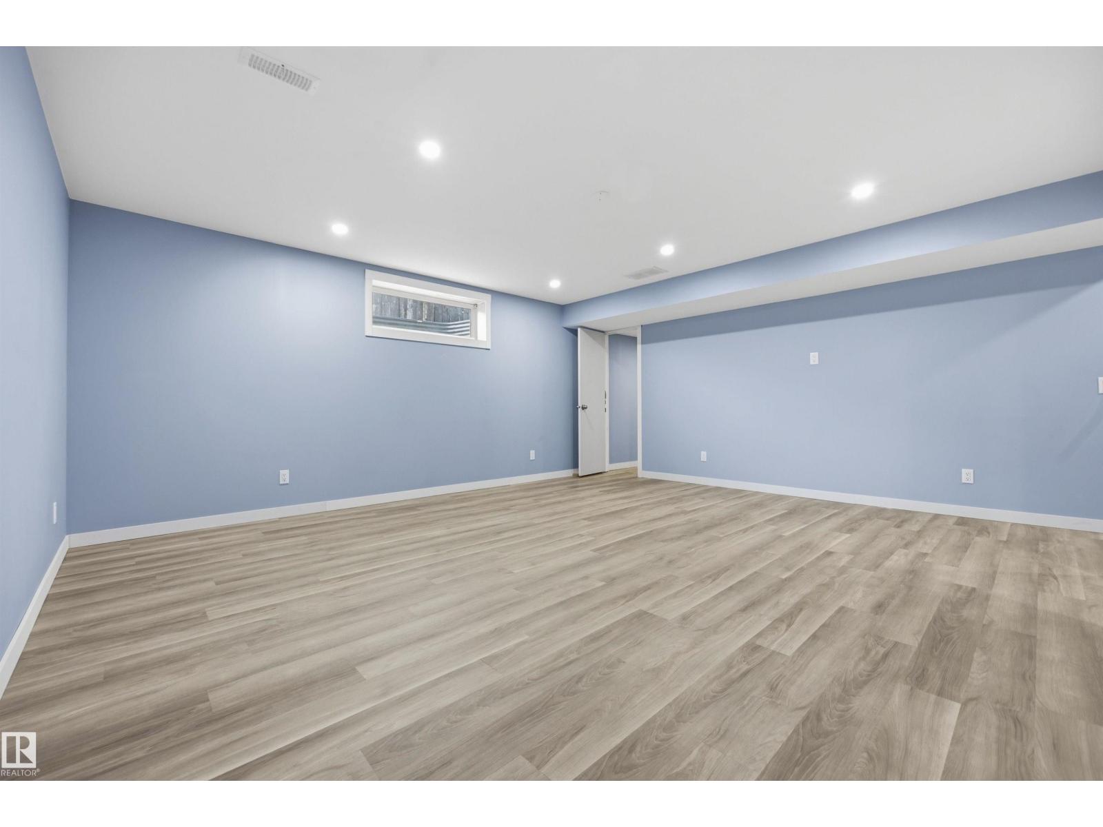 214 HYNDMAN CR NW - Image 47
