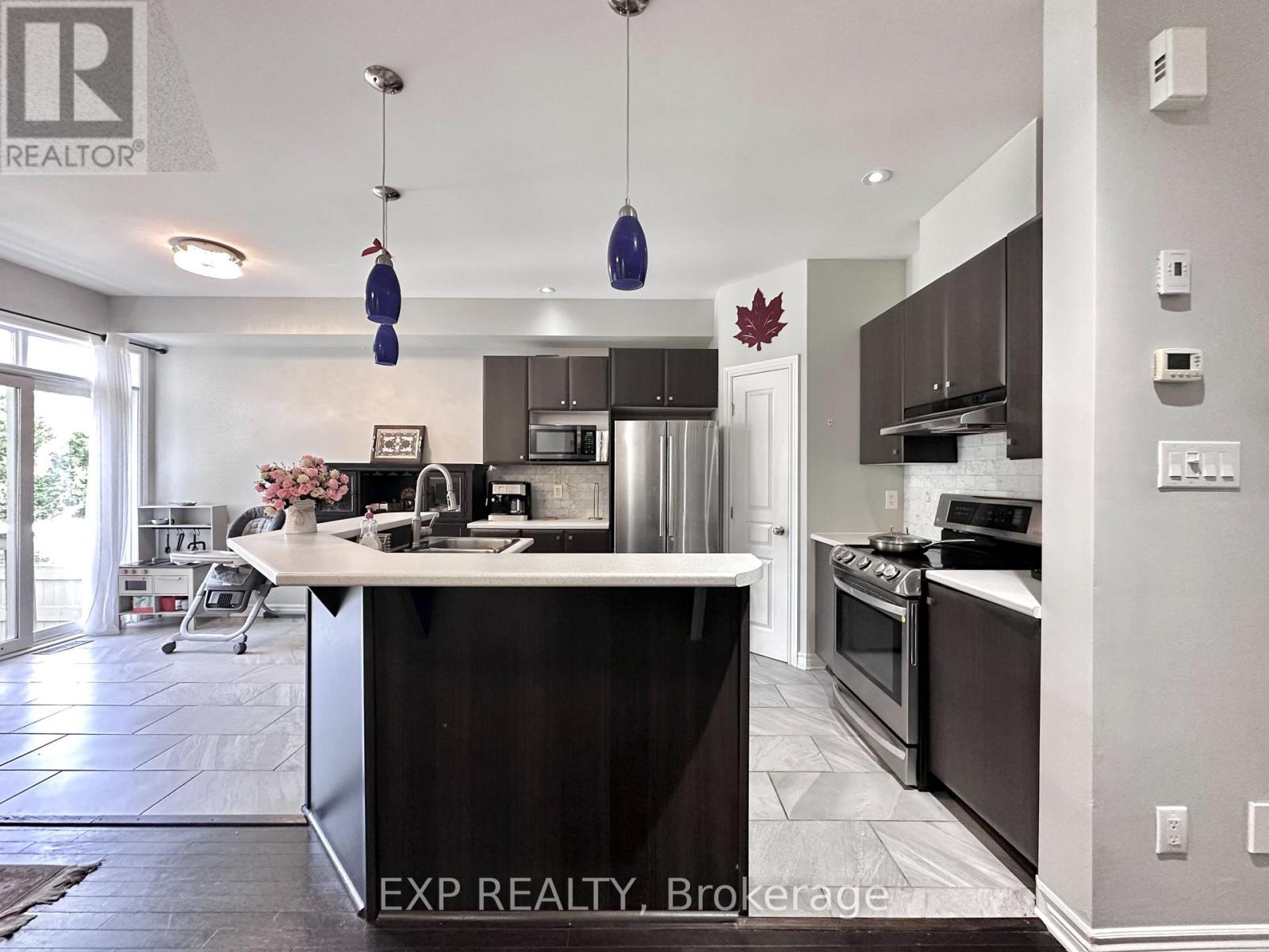 House for Rent in Ottawa – 421 FOXHALL WAY, Ottawa – By Peter Sagos - Image 9