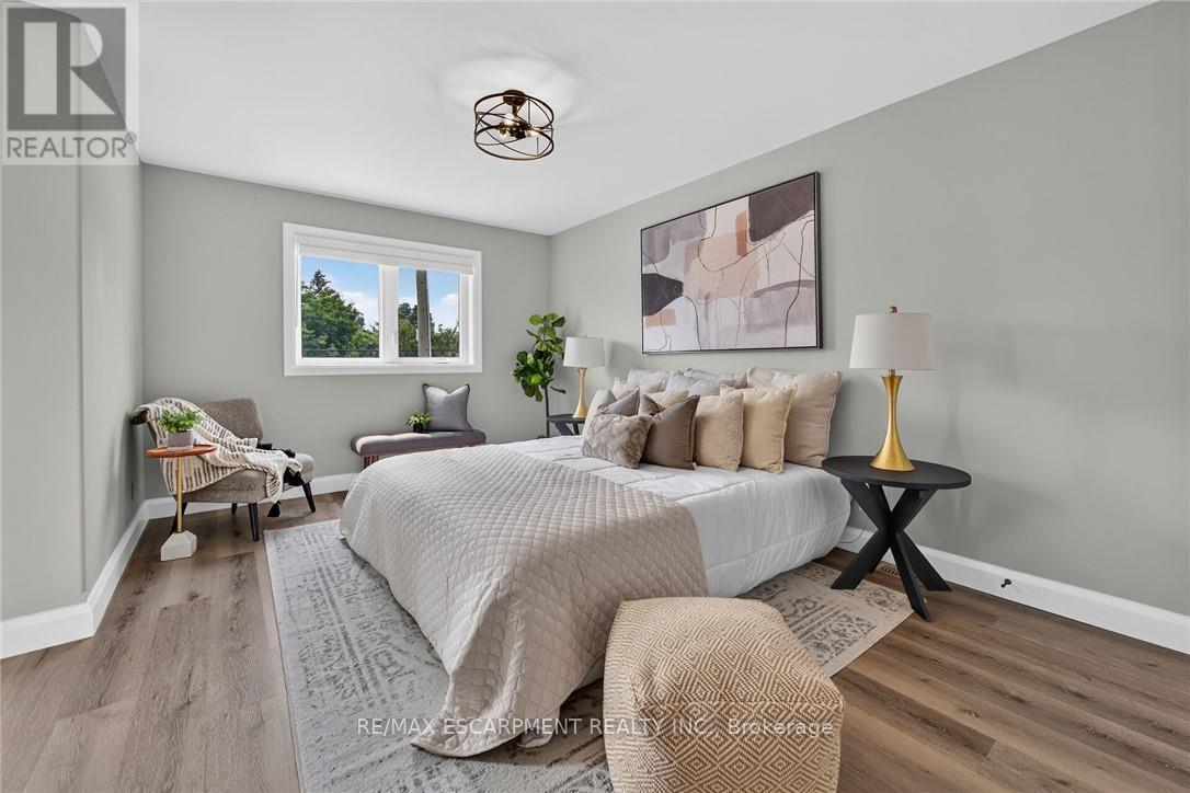 822 MAIN STREET - 29