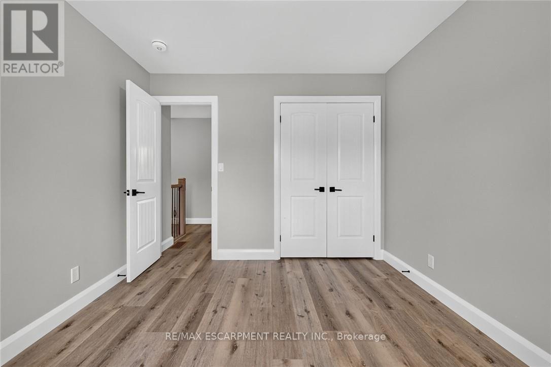 822 MAIN STREET - 38