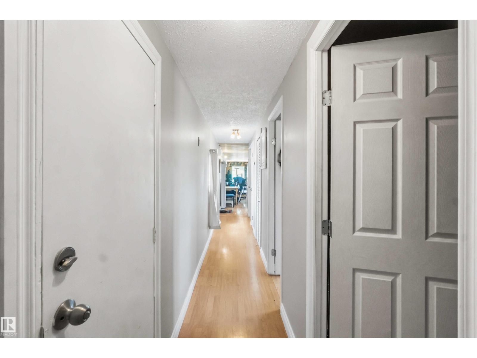 372 Evergreen PA NW NW - 13