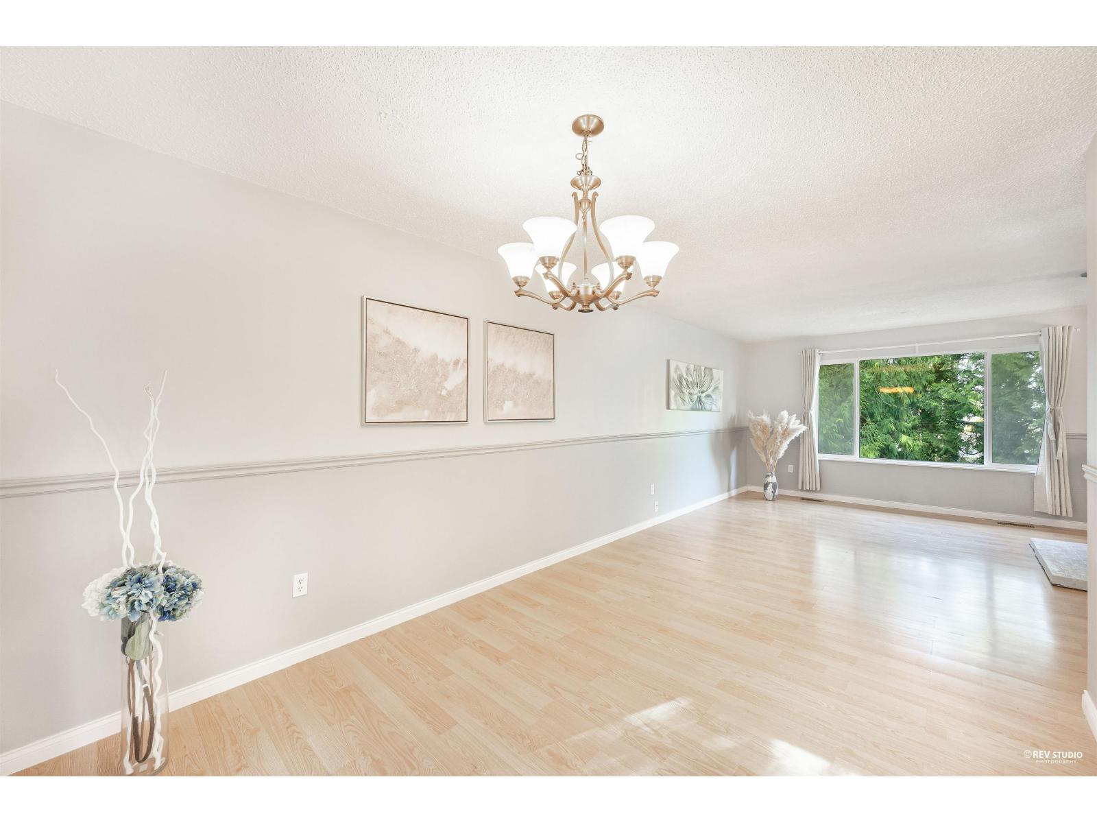 4 Bed, 2 Bath House for Sale in Langley – 20022 GRADE CRESCENT, Langley – MLS# R3147905 - Image 3