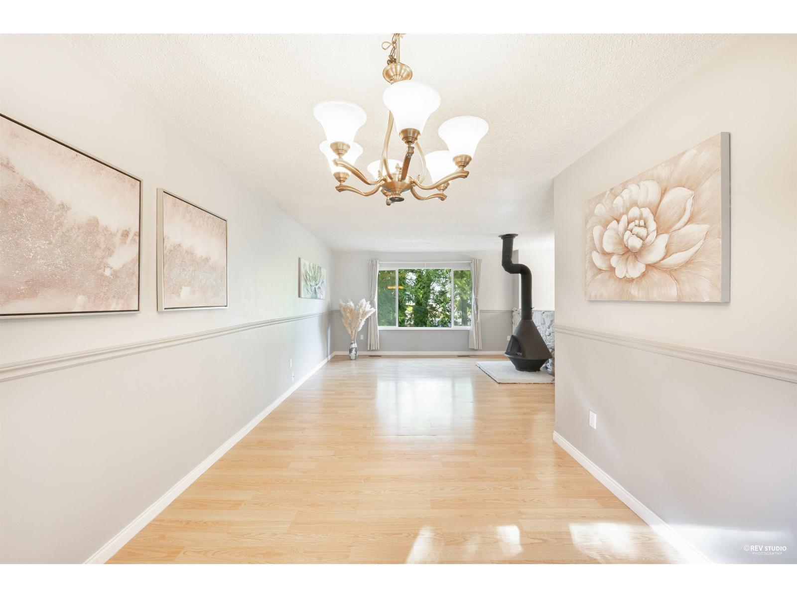 4 Bed, 2 Bath House for Sale in Langley – 20022 GRADE CRESCENT, Langley – MLS# R3147905 - Image 4