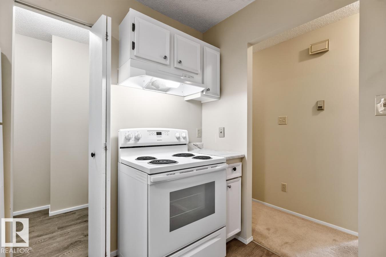 #31 2115 118 ST NW - 16