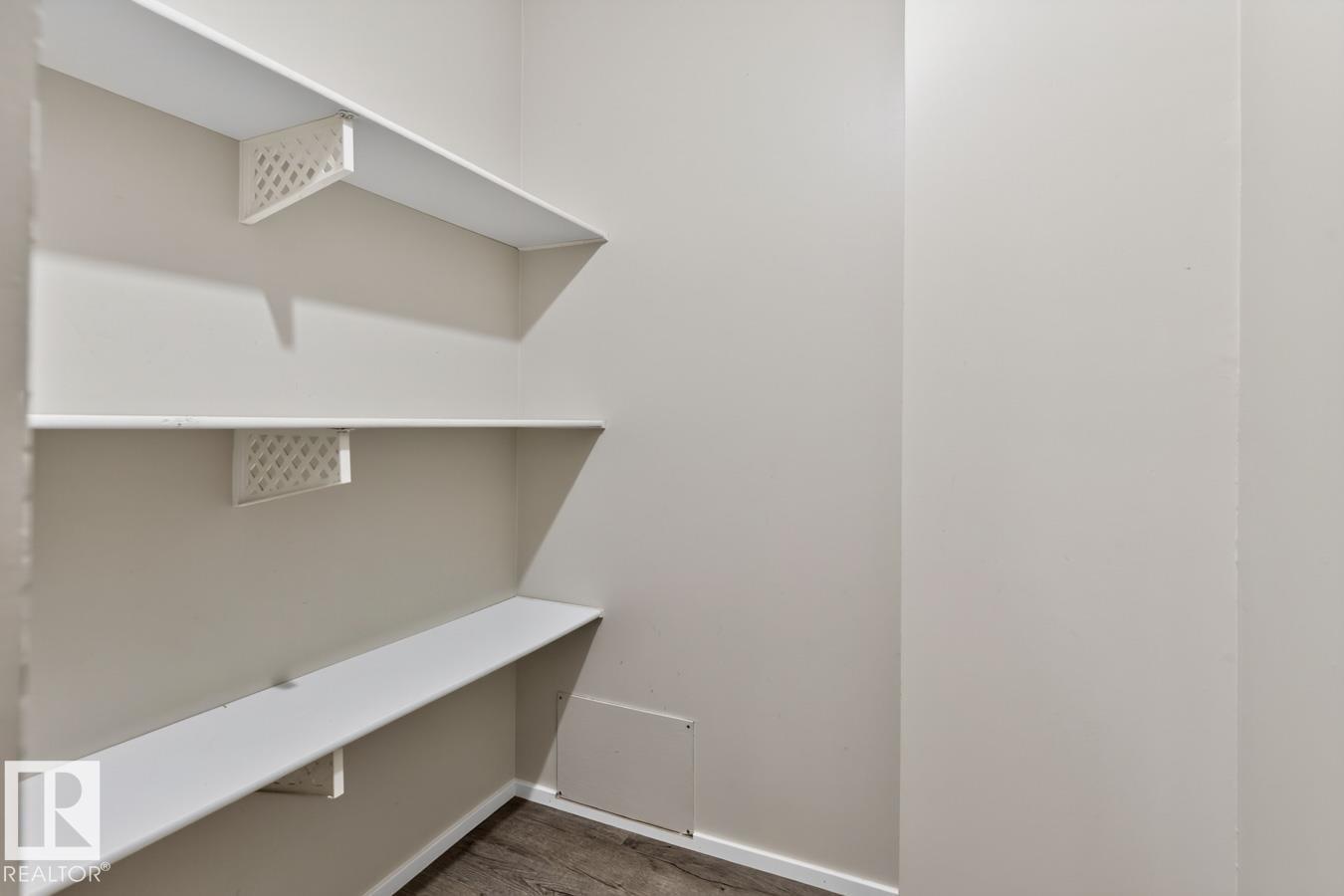 #31 2115 118 ST NW - 17