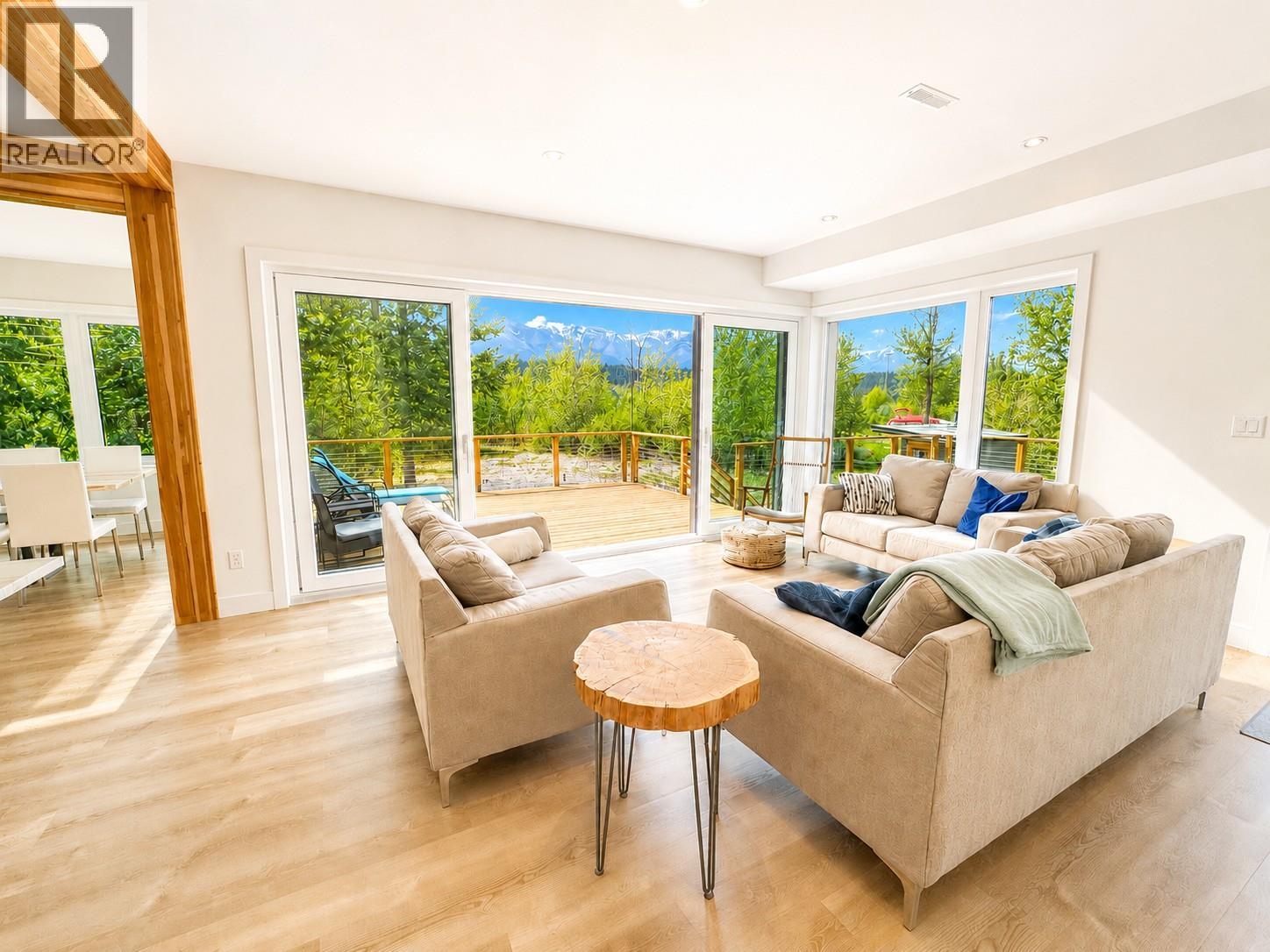 4615 Rowan Street - 22