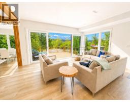 4615 Rowan Street, Windermere, BC V0B2L2 Photo 22