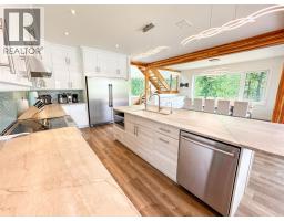 4615 Rowan Street, Windermere, BC V0B2L2 Photo 18
