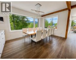 Foyer - 4615 Rowan Street, Windermere, BC V0B2L2 Photo 16