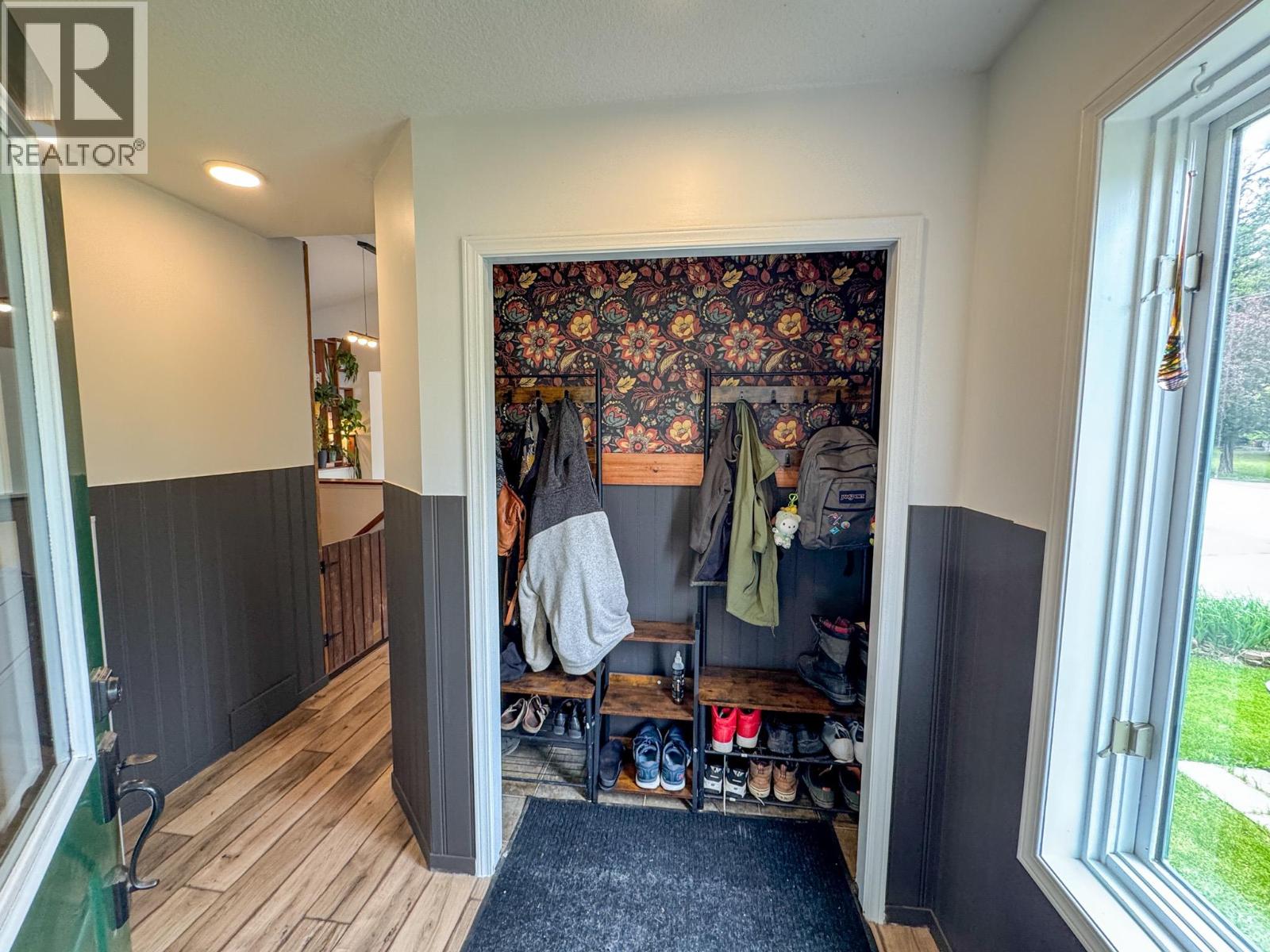 1409 10th Avenue - 14