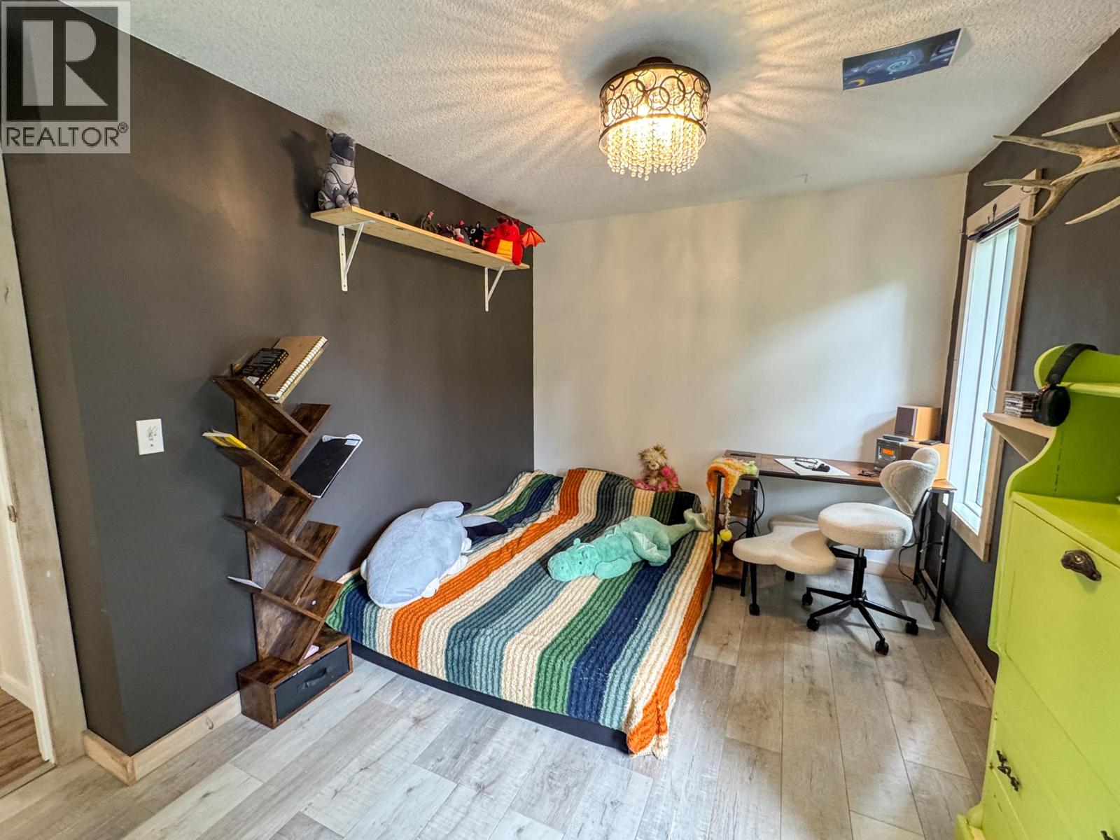 1409 10th Avenue - 38