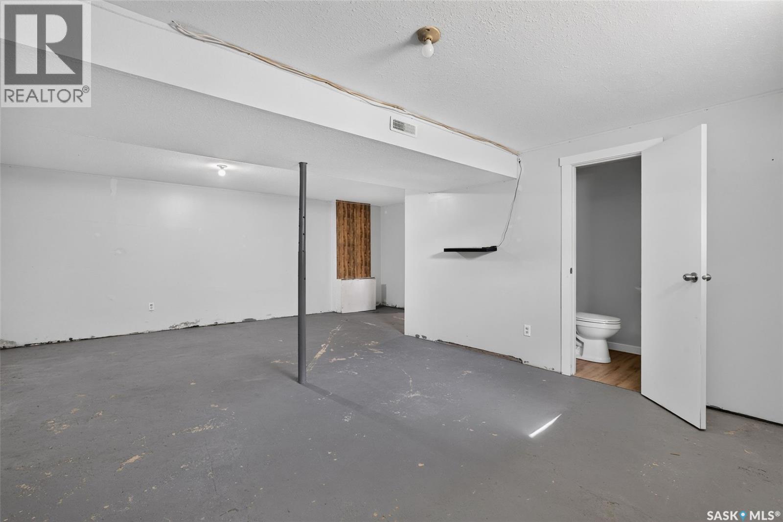 212 3rd AVENUE S - 16