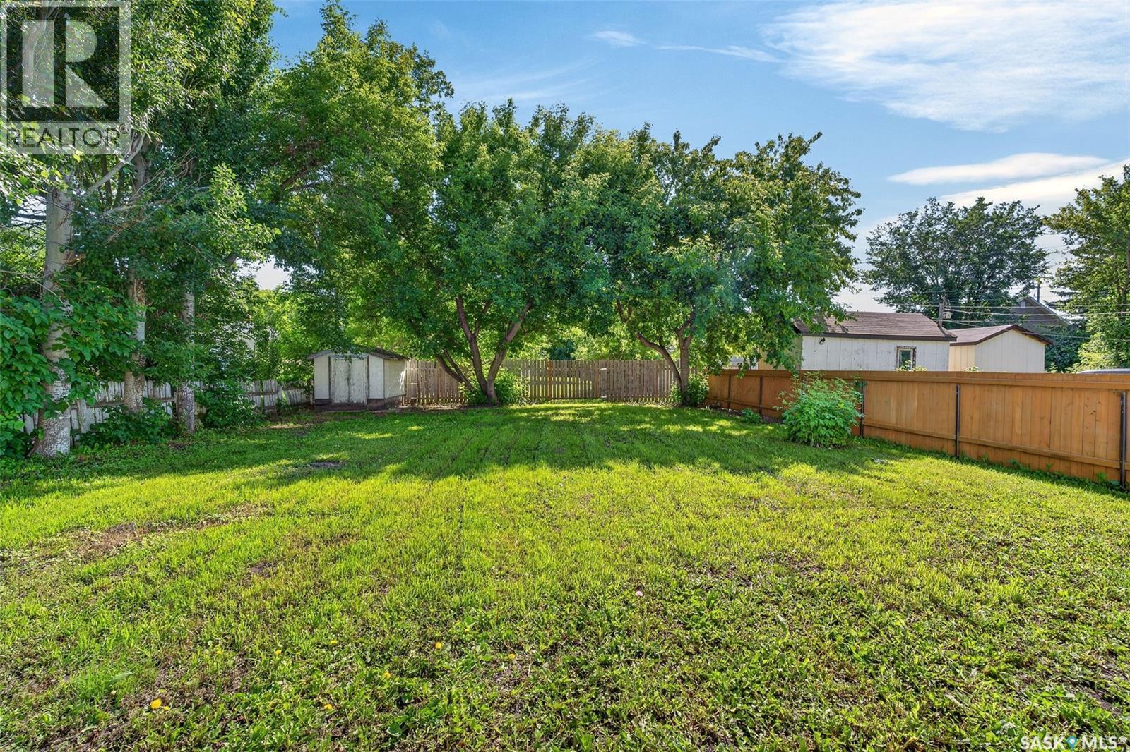 212 3rd AVENUE S - 26