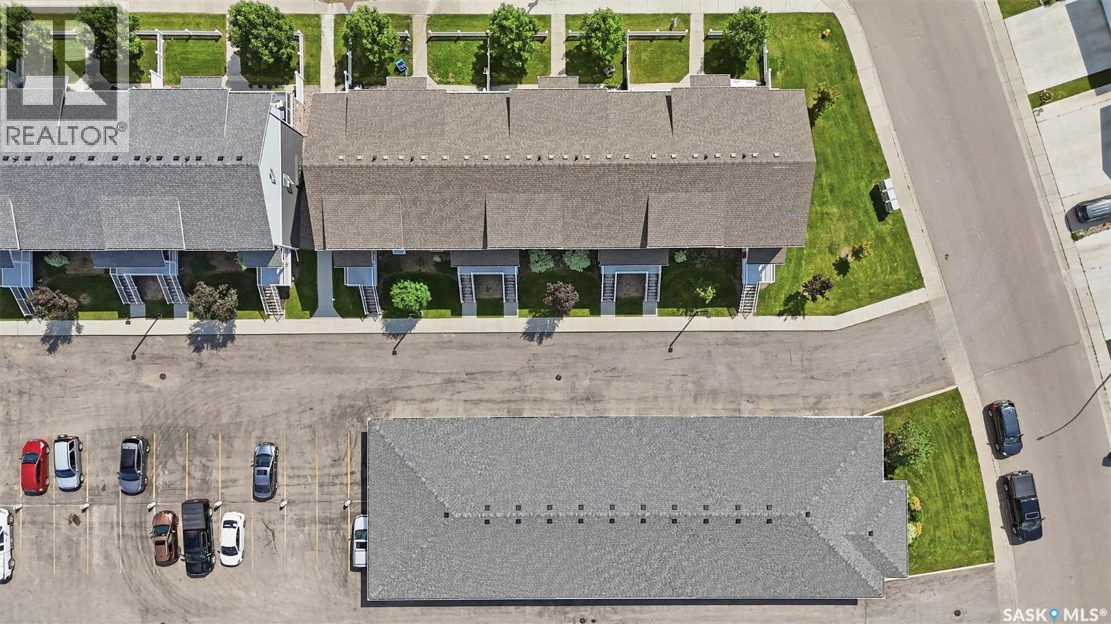 #406 225 Hassard CLOSE - 28