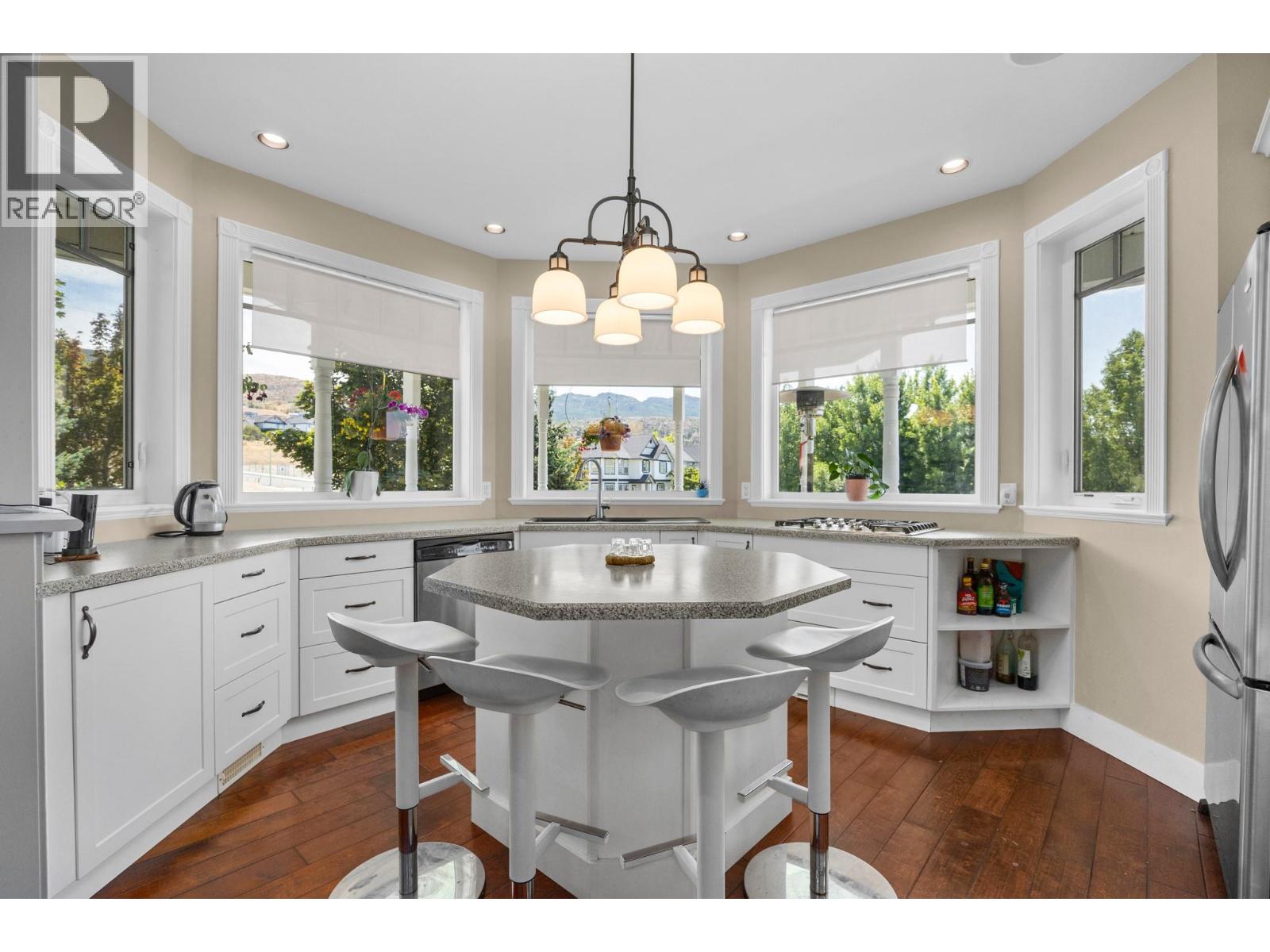 390 Quilchena Drive - 57