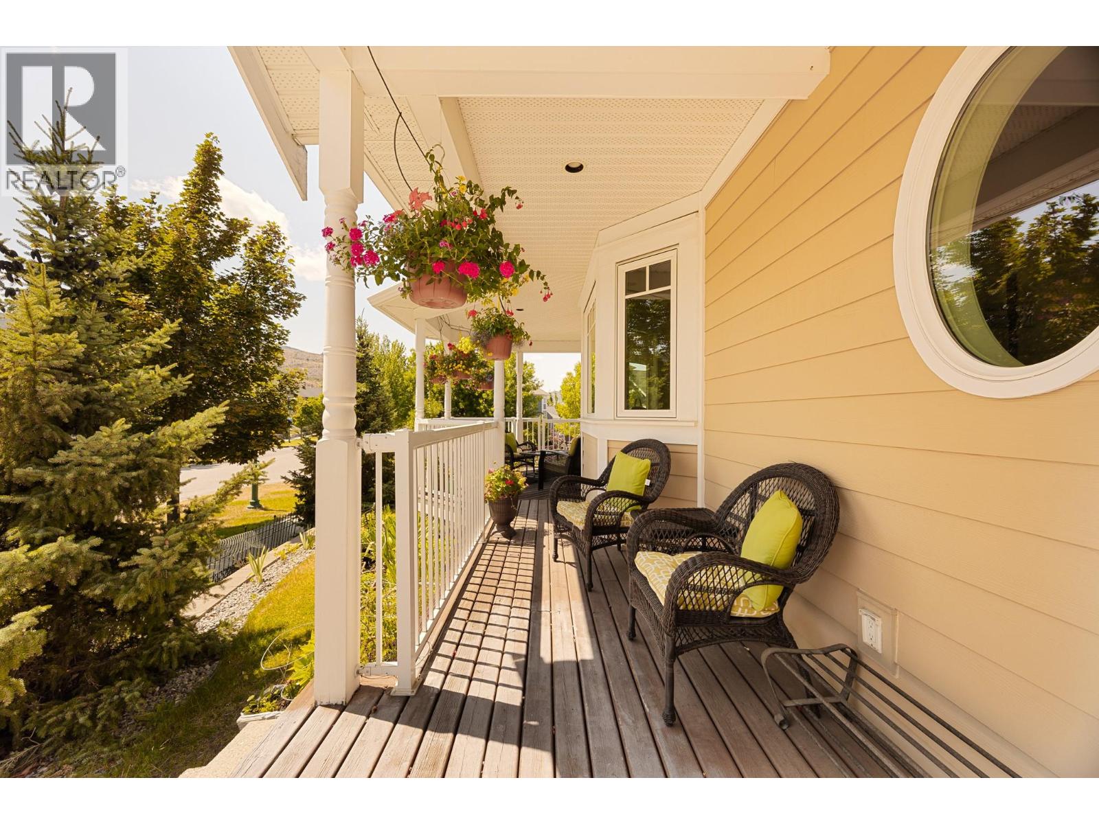390 Quilchena Drive - 80