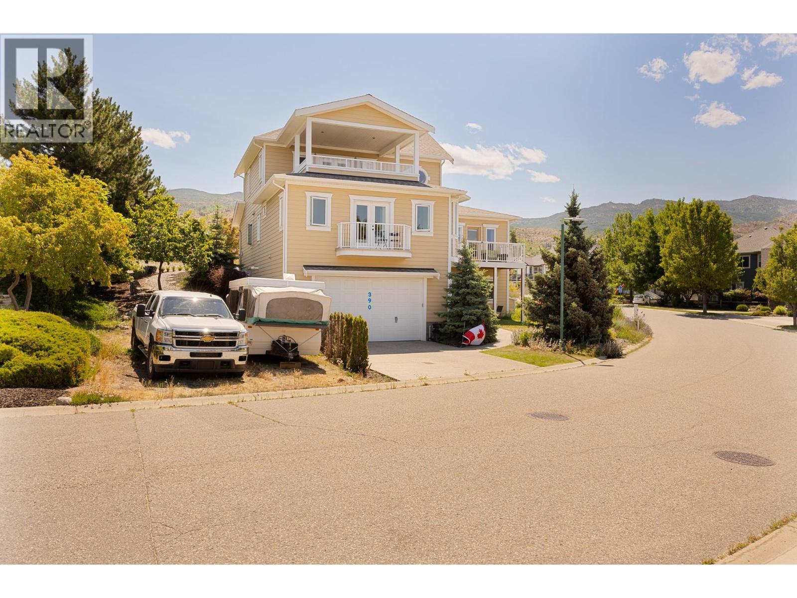 390 Quilchena Drive - 77