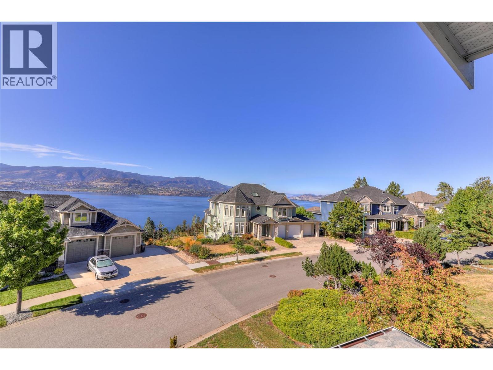 390 Quilchena Drive - 4