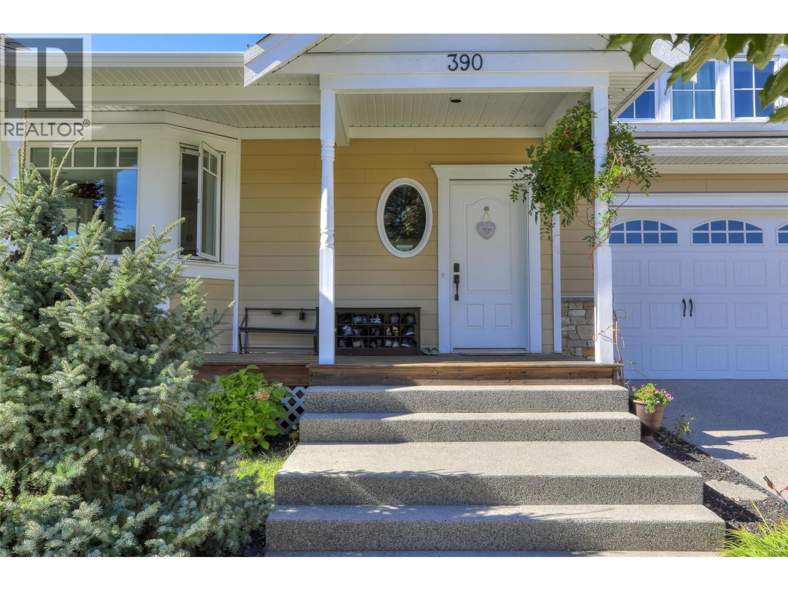 390 Quilchena Drive - 10