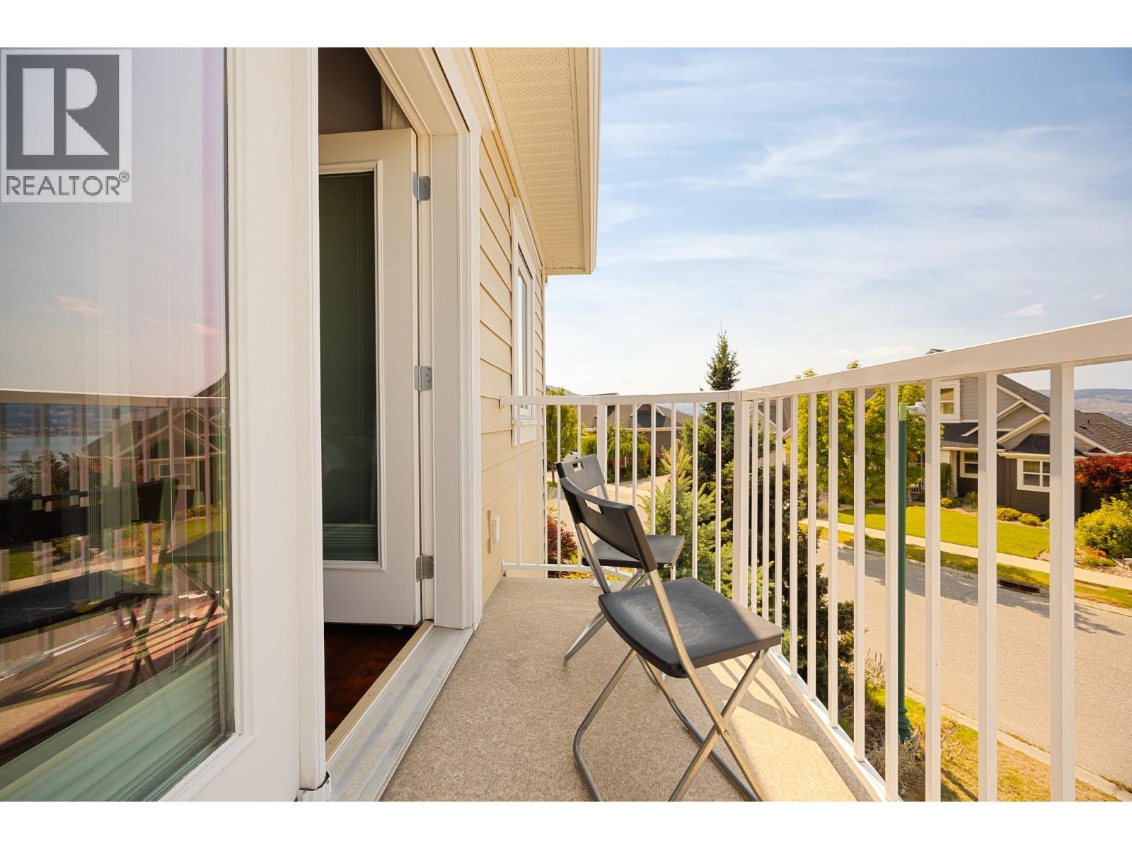 390 Quilchena Drive - 63