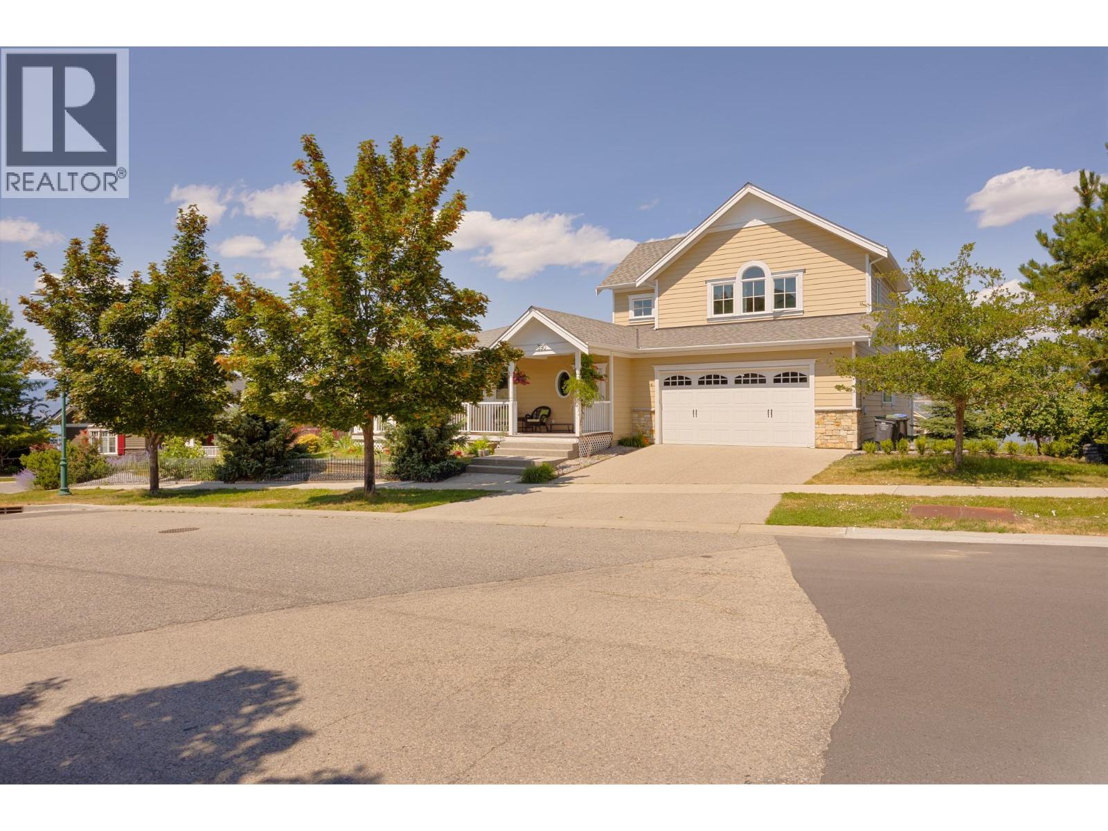 390 Quilchena Drive - 68