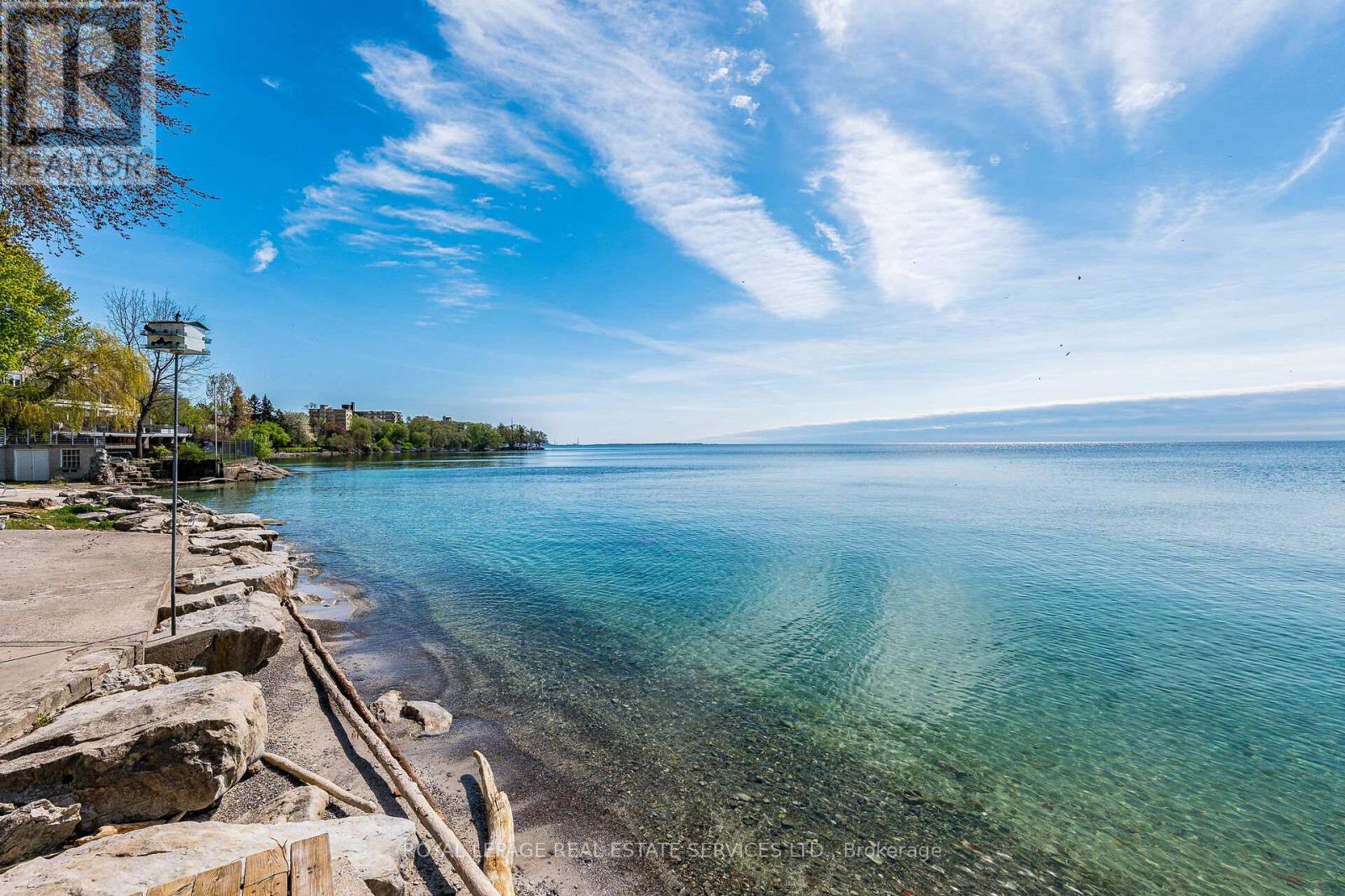 11A LAKE SHORE DRIVE - 41