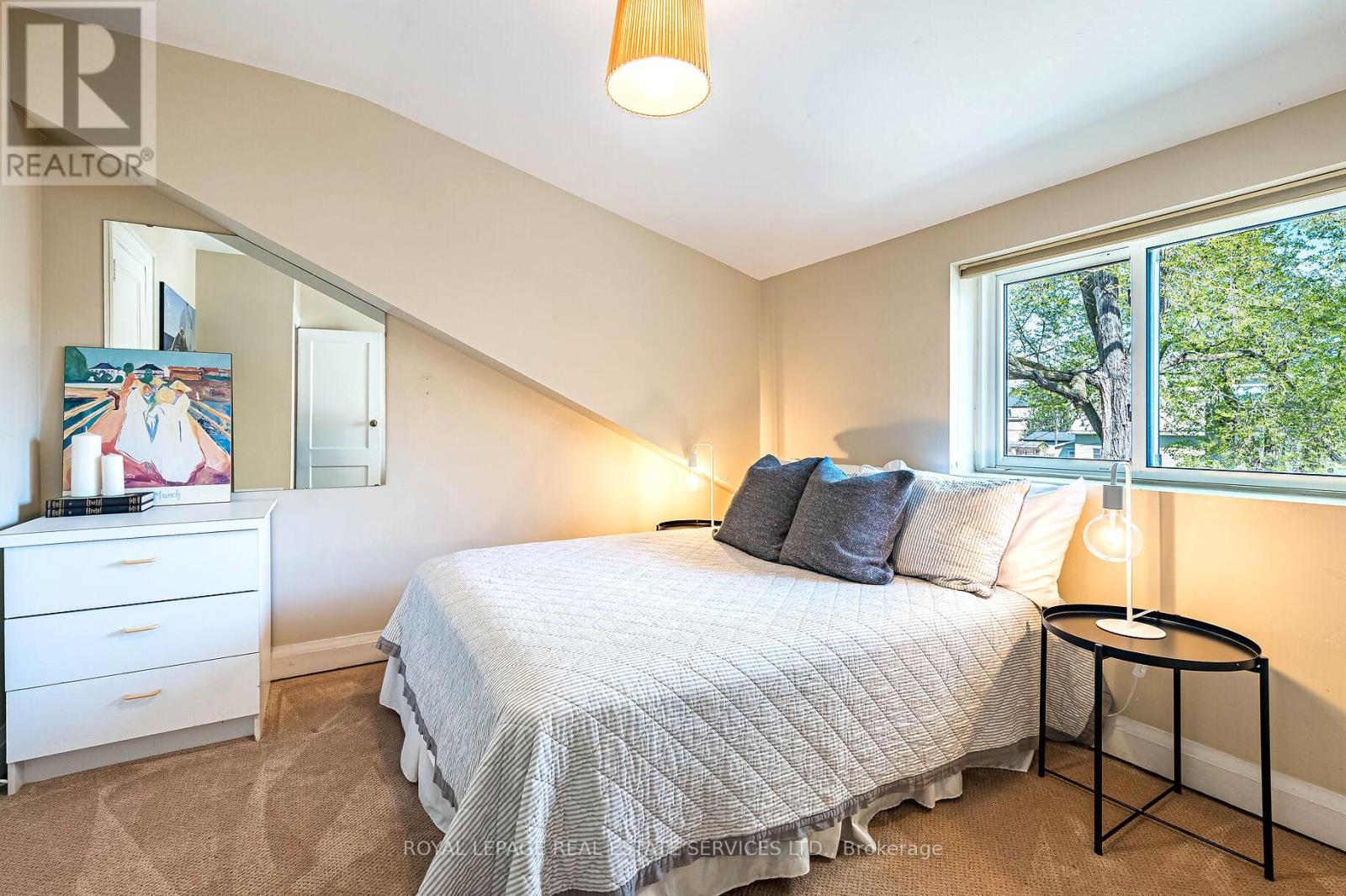11A LAKE SHORE DRIVE - 31