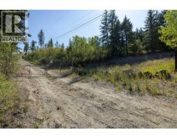 3666 Gates Road, West Kelowna, BC V4T1A3 Photo 25