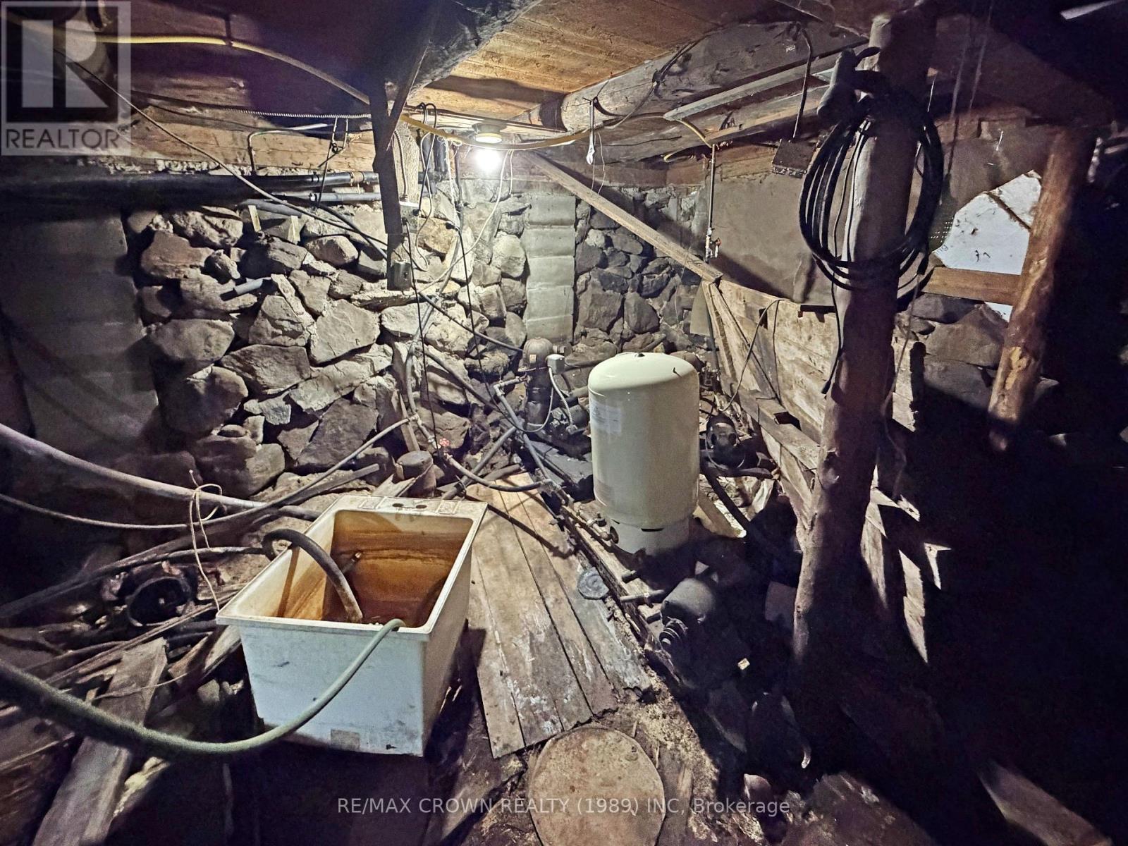 FAUQUIER-STRICKLAND - 925 HIGHWAY 11 - Image 32