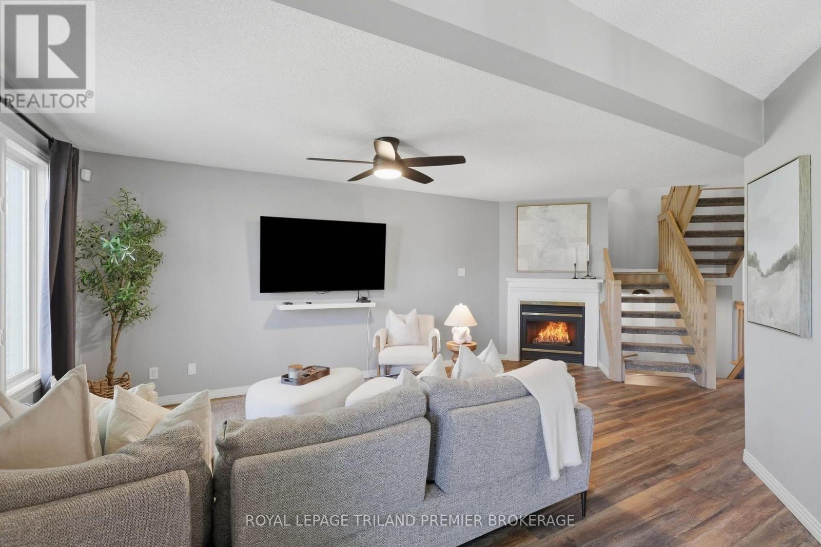 ##5 155 KILLARNEY ROAD - 11
