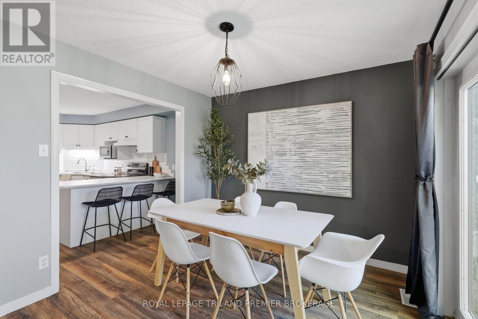##5 155 KILLARNEY ROAD - 14