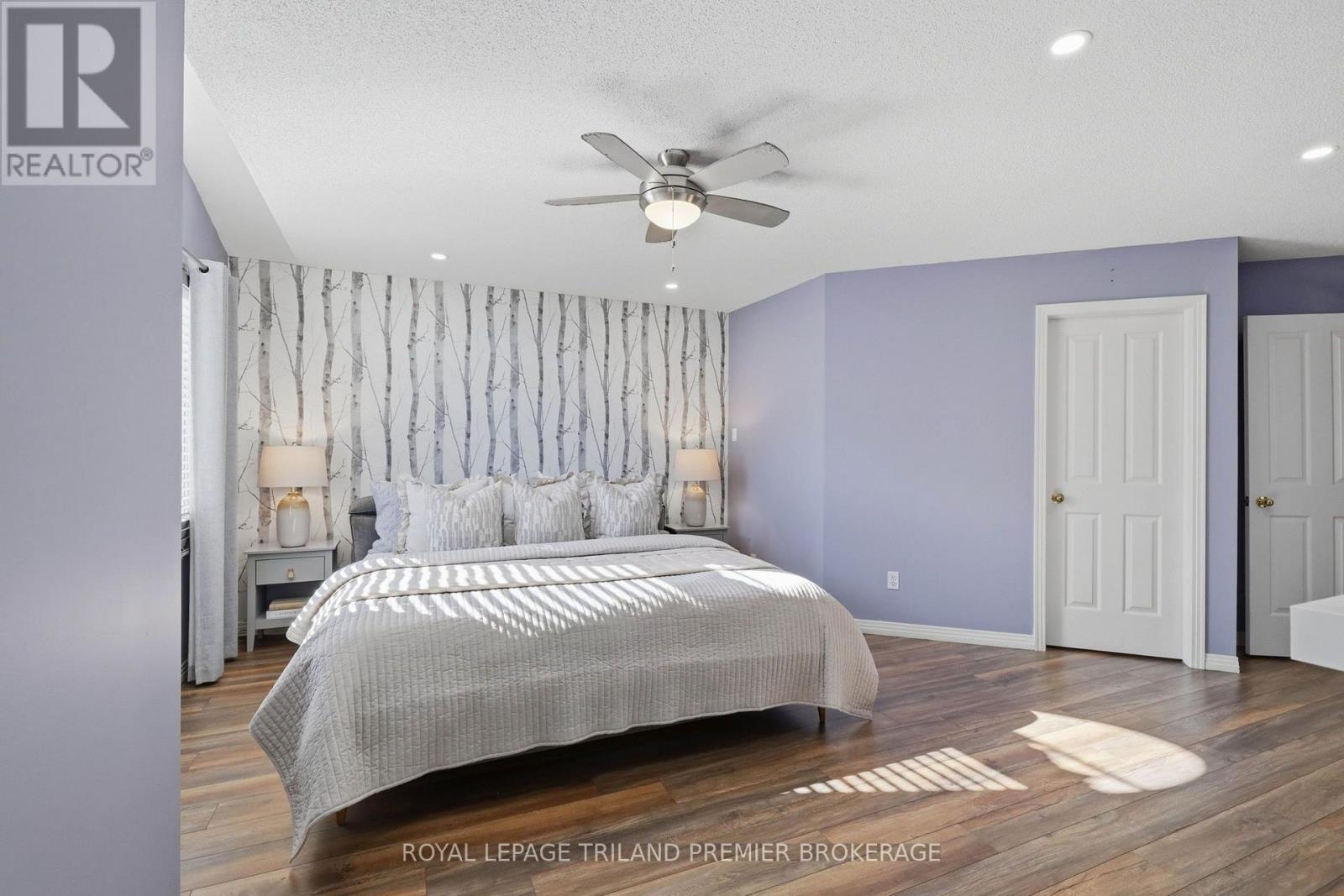 ##5 155 KILLARNEY ROAD - 24